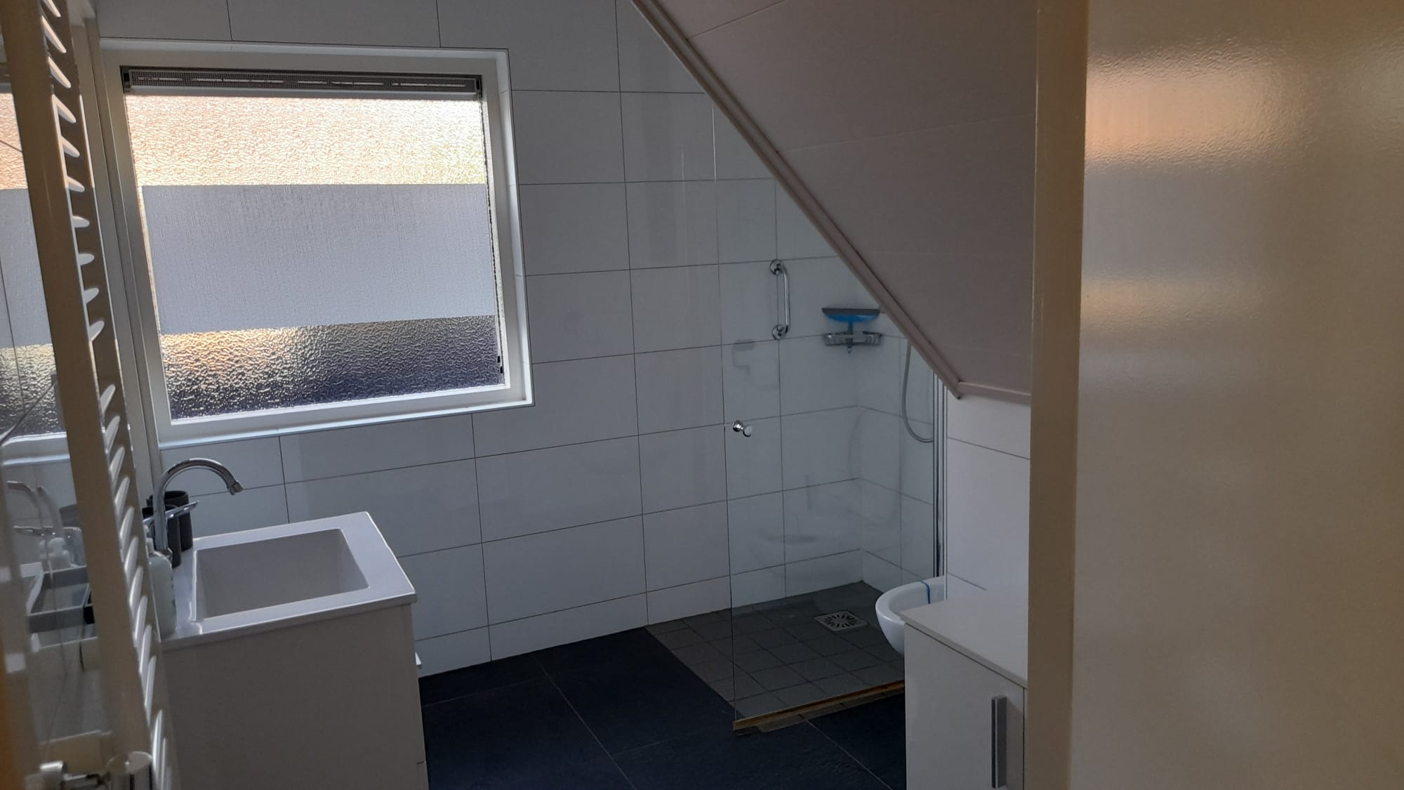 Badkamer bij Bij-uns in de Weide